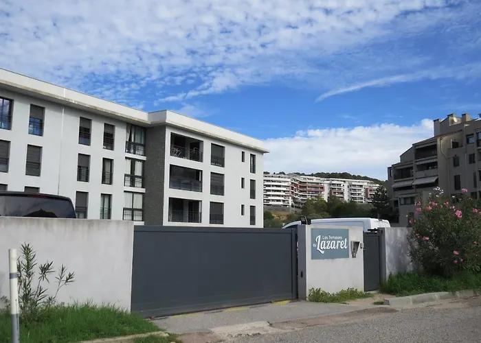 T2 Standing Apartment Ajaccio (Corsica)